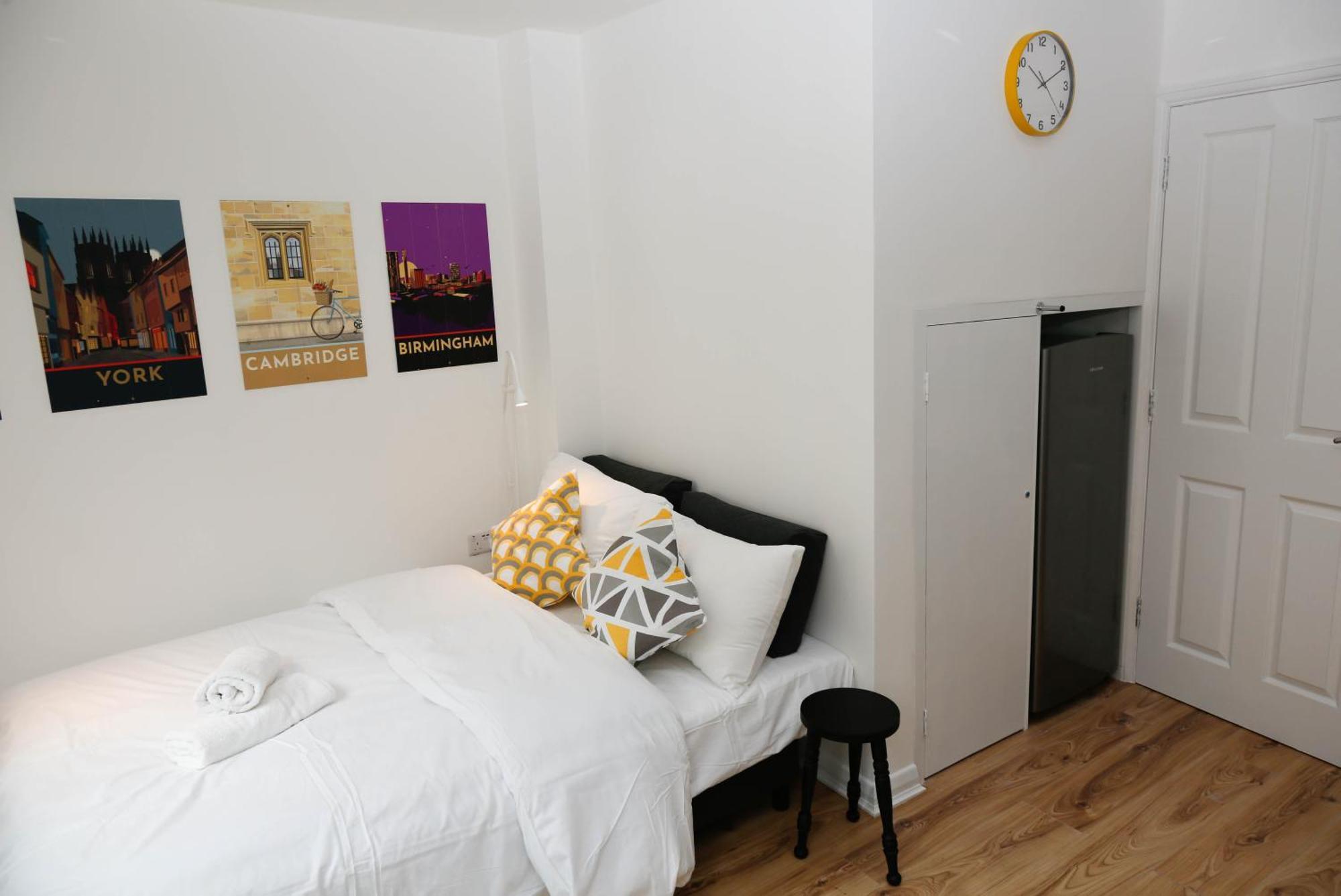 New Luxury Apartments In Central London Next To Shops, Cafes, Bars & Metro Εξωτερικό φωτογραφία