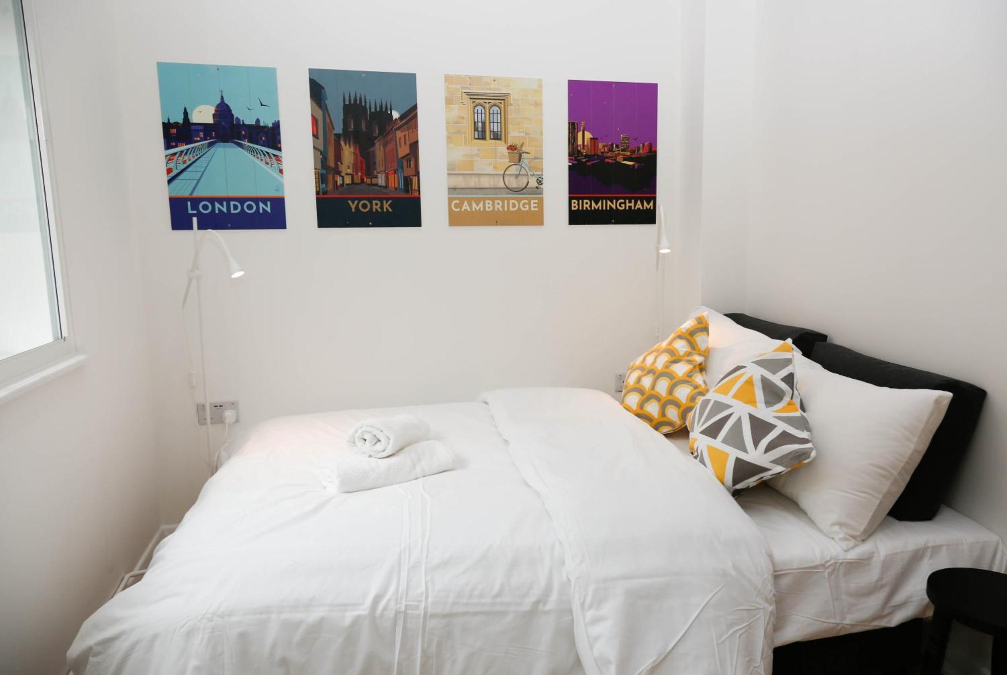 New Luxury Apartments In Central London Next To Shops, Cafes, Bars & Metro Εξωτερικό φωτογραφία