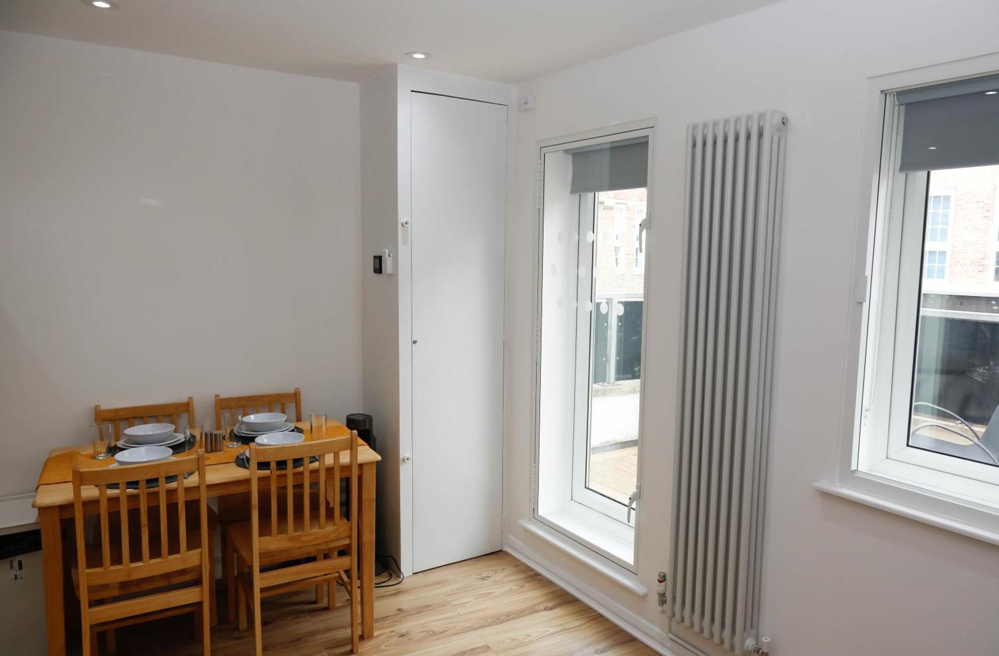 New Luxury Apartments In Central London Next To Shops, Cafes, Bars & Metro Εξωτερικό φωτογραφία