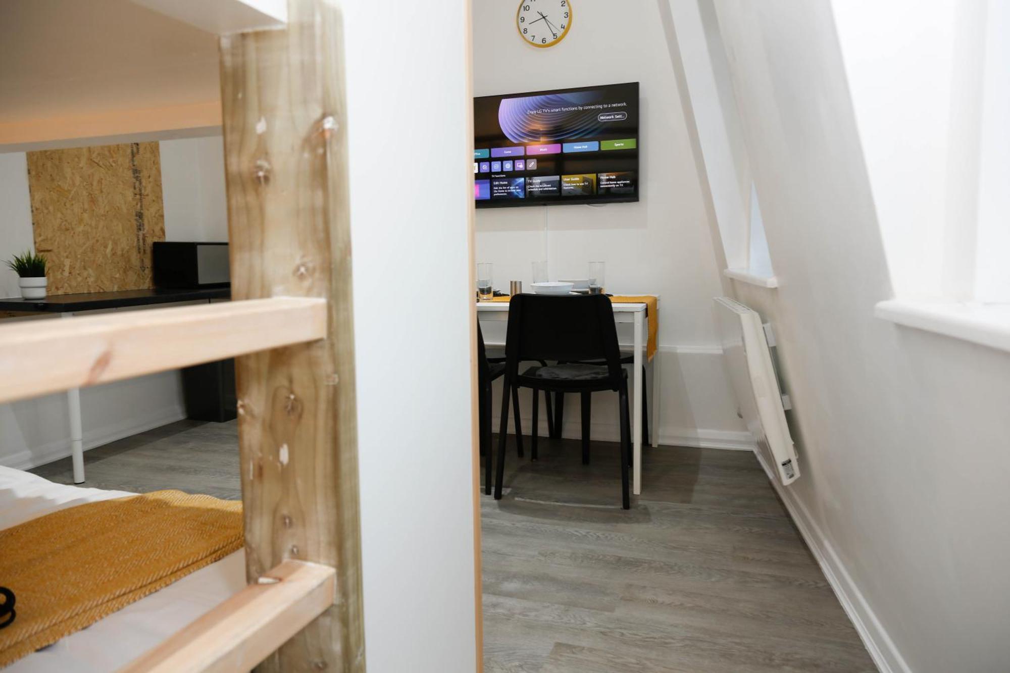 New Luxury Apartments In Central London Next To Shops, Cafes, Bars & Metro Εξωτερικό φωτογραφία