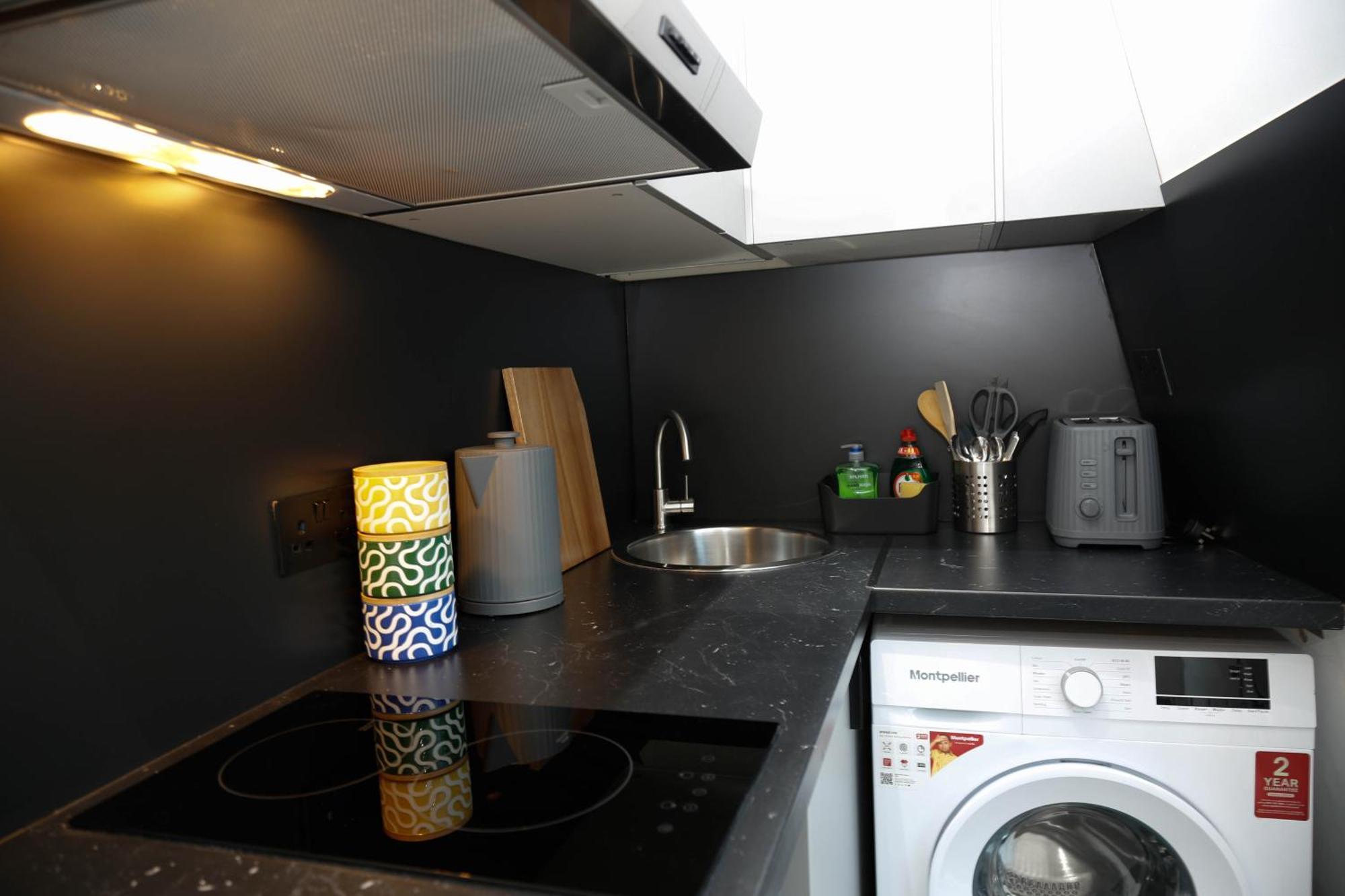 New Luxury Apartments In Central London Next To Shops, Cafes, Bars & Metro Εξωτερικό φωτογραφία