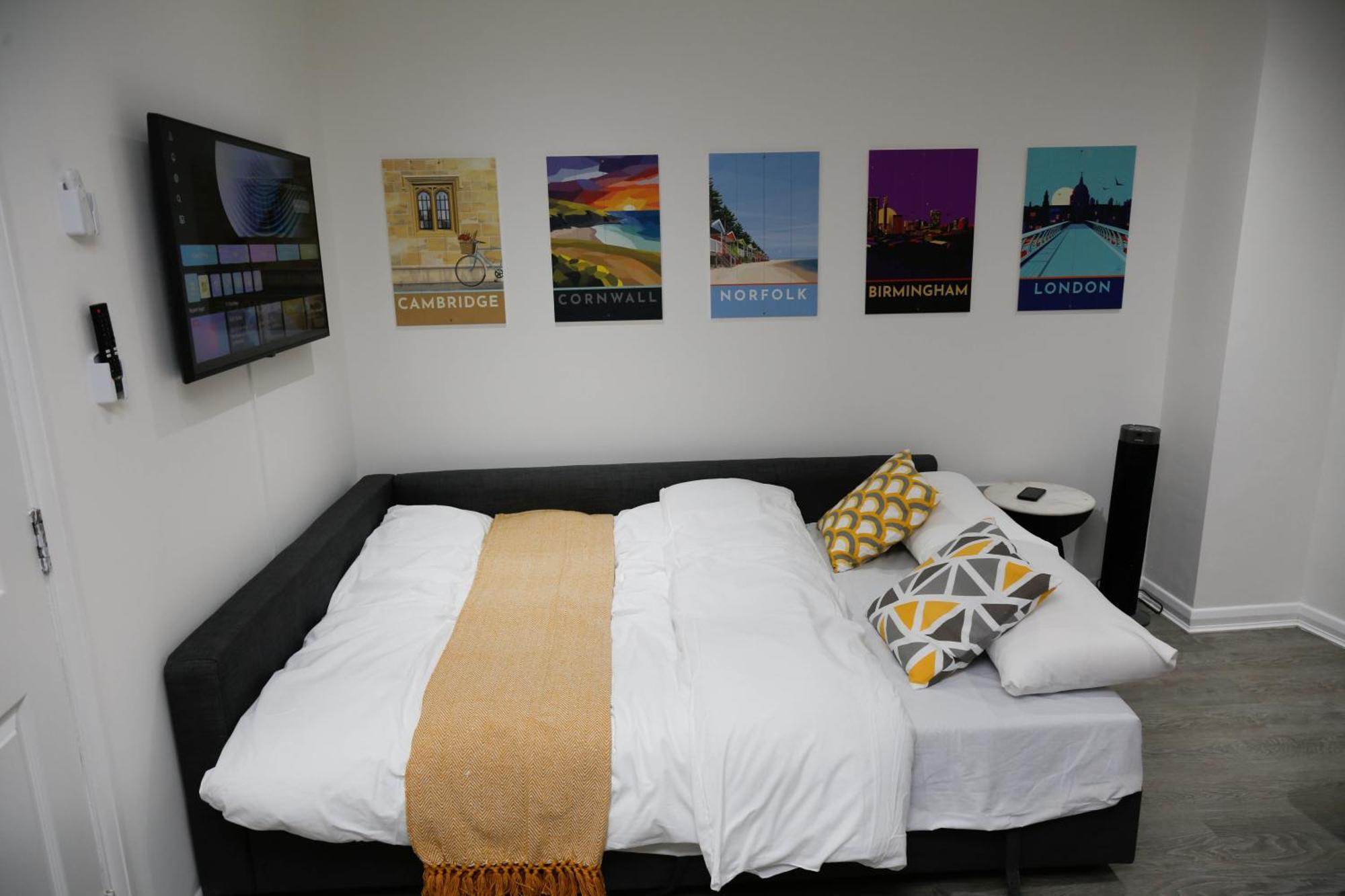 New Luxury Apartments In Central London Next To Shops, Cafes, Bars & Metro Εξωτερικό φωτογραφία