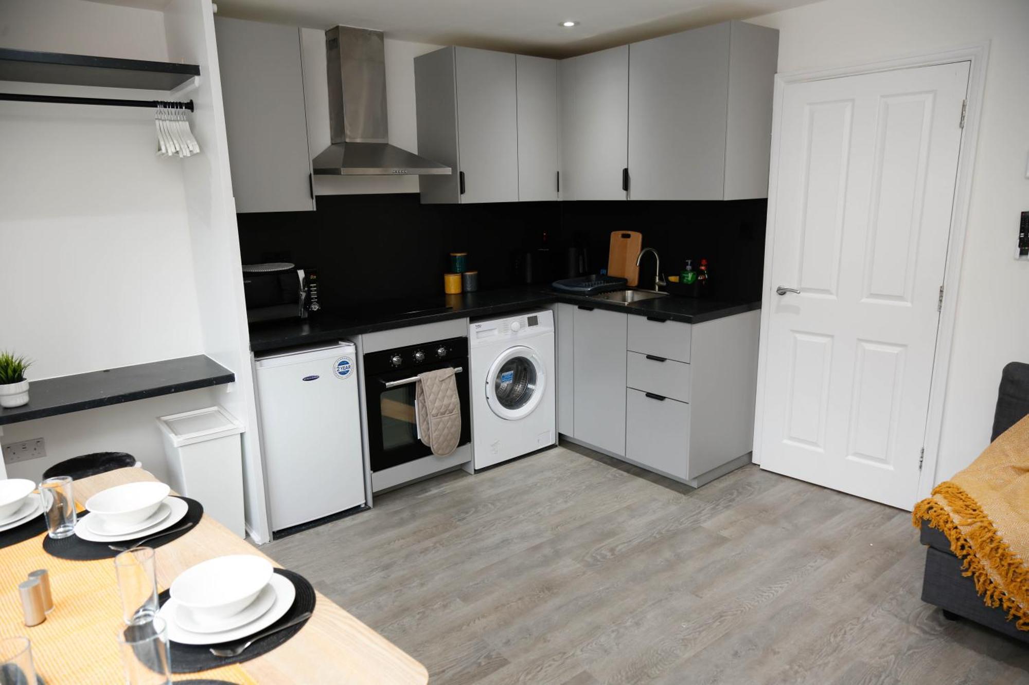 New Luxury Apartments In Central London Next To Shops, Cafes, Bars & Metro Εξωτερικό φωτογραφία